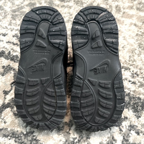 Nike Boots/Hightops - Picture 5 of 6